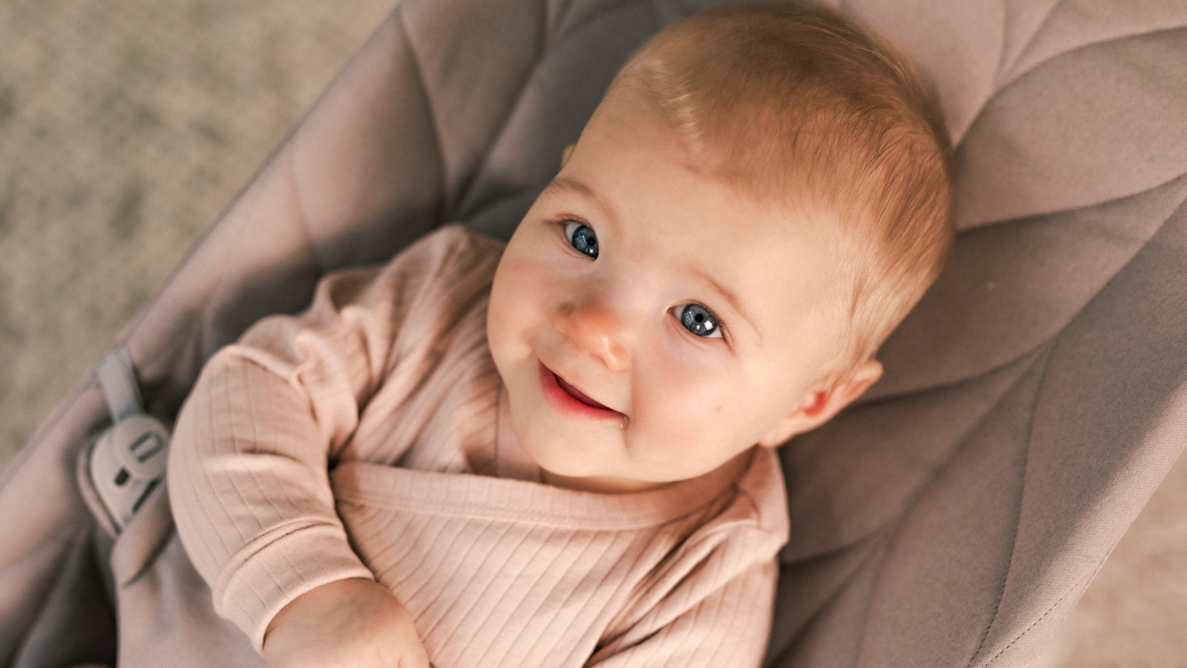 Gewinnspiel: Babytragen & Babywippen von BabyBjörn gewinnen!